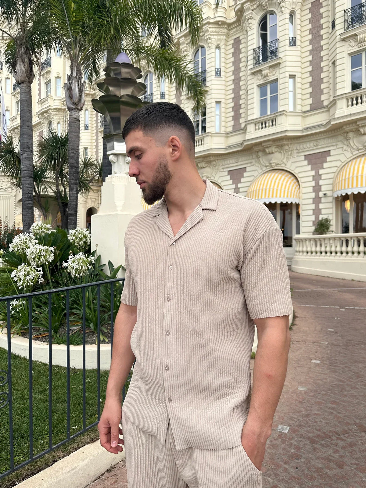 Ensemble Namaskar Beige