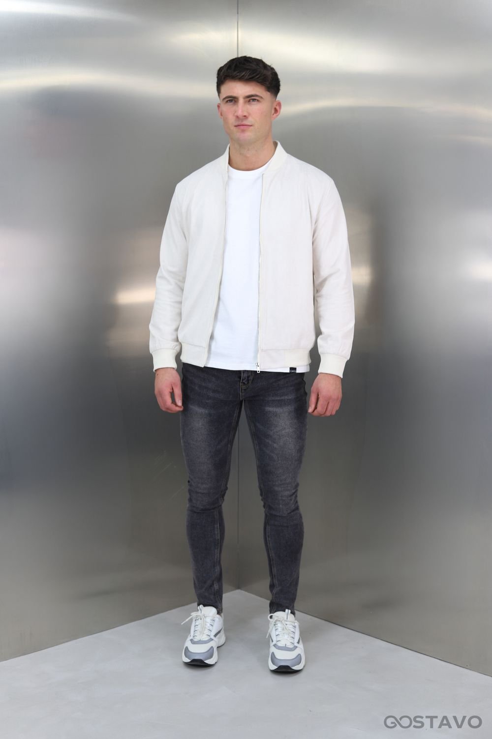 امحُ الظلال: كيف يتحول مظهرك العادي إلى أسطوري بلحظة؟ 💫